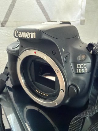 Canon EOS 100D + 2 objetivos Canon
