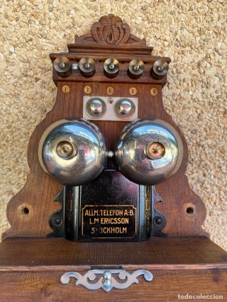 Teléfono Antiguo L.M. Ericsson, año: 1926.