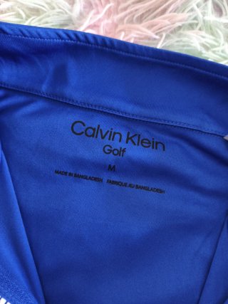 Camiseta Calvin Klein con Cremallera Talla M