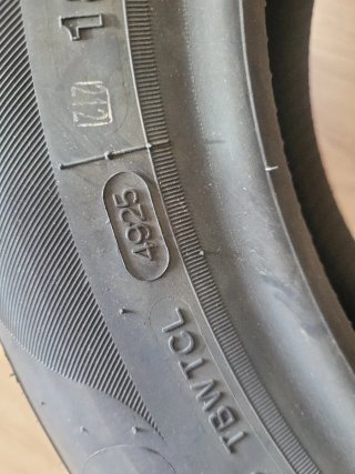 185/60 R14 82H RP203 Neumático Aptany