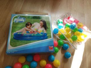 Juego de bolas de colores infantil