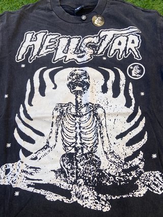 Camiseta Hellstar Negra