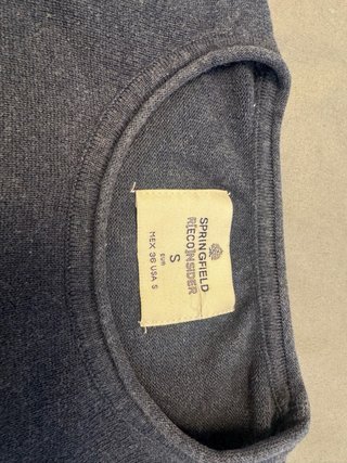 Lote 4 prendas hombre manga larga.