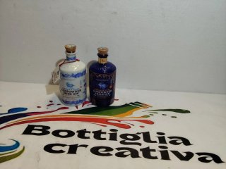 2 BOTTIGLIE VUOTE GIN GUNPOWDER CERAMICA
