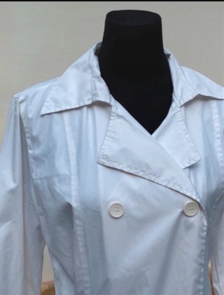 Gabardina VENCA Blanca
