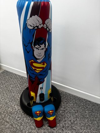 Saco de boxeo infantil Superman