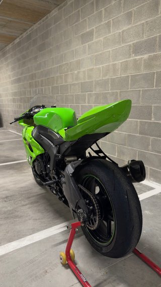 Kawasaki ZX6R 2009 Calle y Circuito