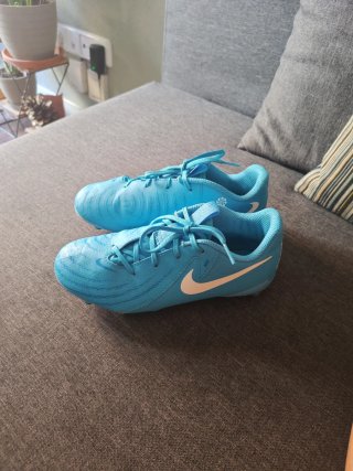 Botas Fútbol Nike Junior Niños Azul talla 33,5
