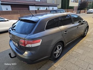 Toyota Avensis 2010