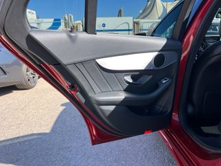 Mercedes-Benz Clase C180d / AMG / Cambio 7G / 2015