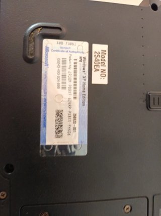 Compaq Presario 2500 sin disco duro