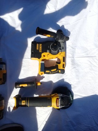 Dewalt Taladro Percutor y Amoladora