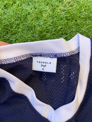 Camiseta YoungLa