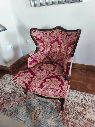 Conjunto Luis XV sofá y sillones