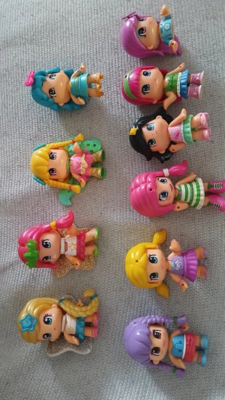 Lote Figuras Muñecas Pin y Pon Accesorios