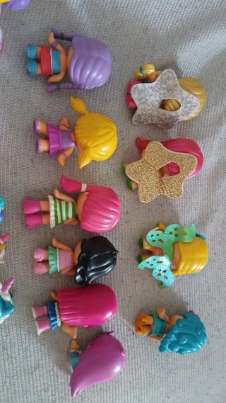 Lote Figuras Muñecas Pin y Pon Accesorios