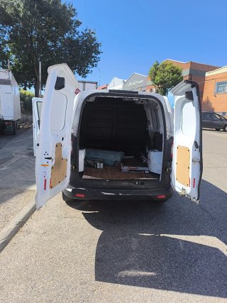 Ford E-Tourneo Courier 2017