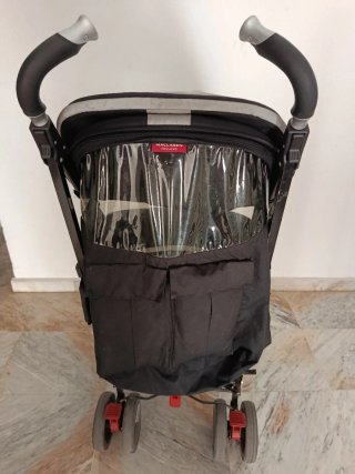 Carrito de paseo Maclaren negro