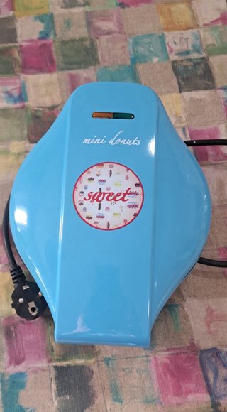 Máquina para hacer mini donuts