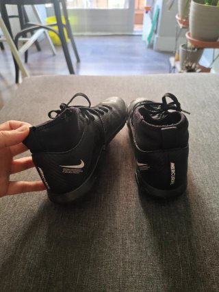 Botas de fútbol Nike Mercurial niño Negras talla 3
