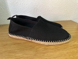 Alpargatas Zara Hombre Talla 42 Negras