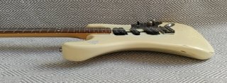 Guitarra Eléctrica Strato Color Crema