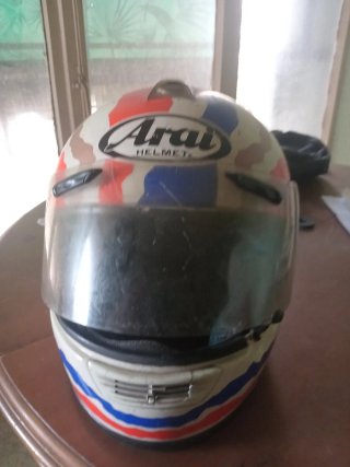 Casco de moto ARAI Alex criville vintage