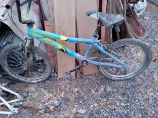 Bicicleta BMX Monty 139