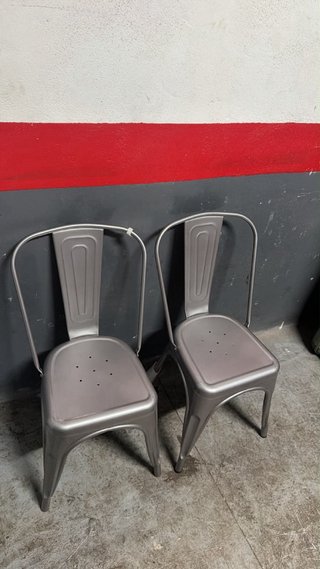 Sillas estilo industrial bajas a 12€ ud 2 en stock