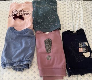 Lote 5 jerseys niña de cinco años