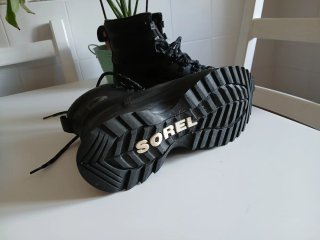 Botas Sorel impermeables negras