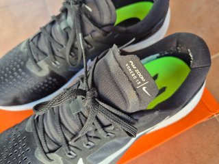 Zapatillas Nike Air Zoom Vomero 15 Negras