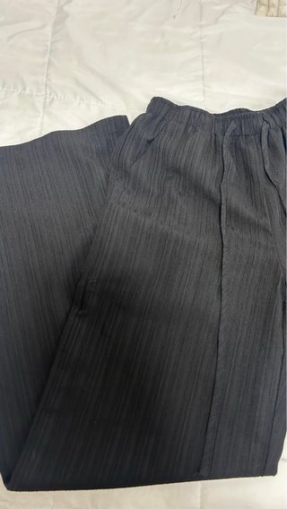 Pantalón tipo lino negro