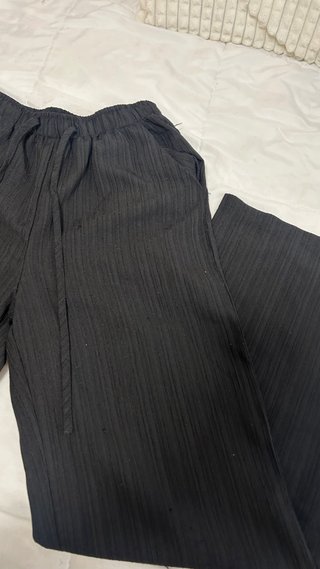 Pantalón tipo lino negro