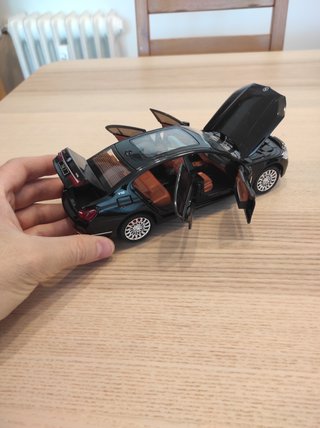 2 Maquetas de Coches de juguete