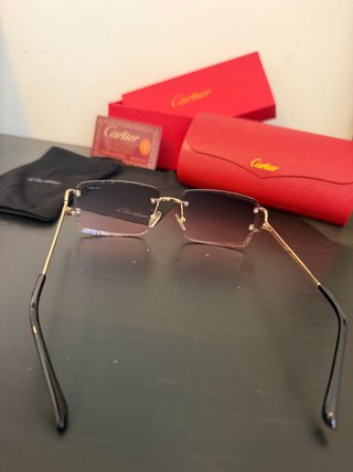 Gafas de sol Cartier doradas