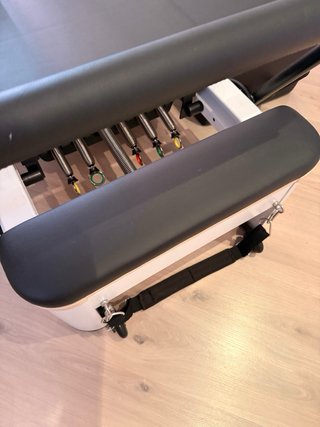 Reformer Pilates con Torre, Caja y Salto