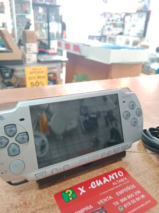 CONSOLA SONY PSP 2004 ED FINAL FANTASY VII CON CAR