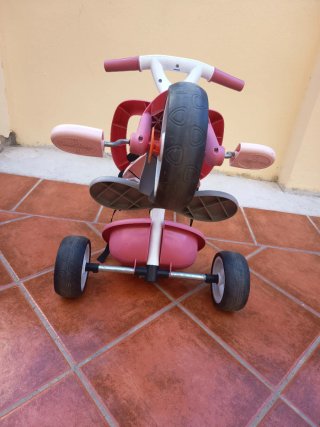 Triciclo Smoby evolutivo rosa con mango