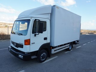 NISSAN ATLEON 56.15 PUERTA ELEVADORA