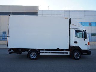 NISSAN ATLEON 56.15 PUERTA ELEVADORA
