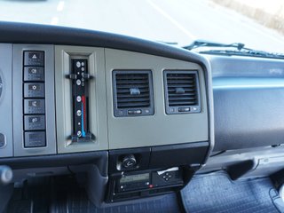 NISSAN ATLEON 56.15 PUERTA ELEVADORA