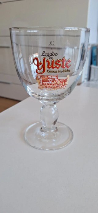 Copa de cerveza Legado de Yuste