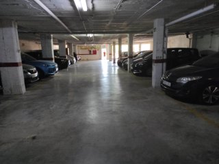 Plaza parking moto.