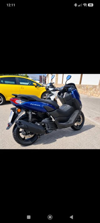 Yamaha NMAX 125 azul