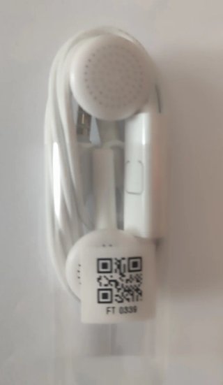 Auriculares blancos para móvil