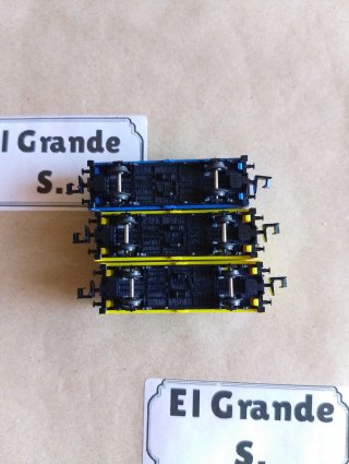 Lote 3 vagones MINITRIX
