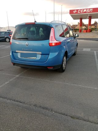 Renault Grand Scenic 2015