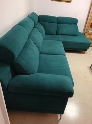 Sofá modular verde tipo piel de melocotón