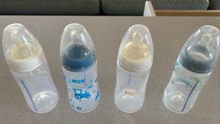 4 biberones NUK 300ml